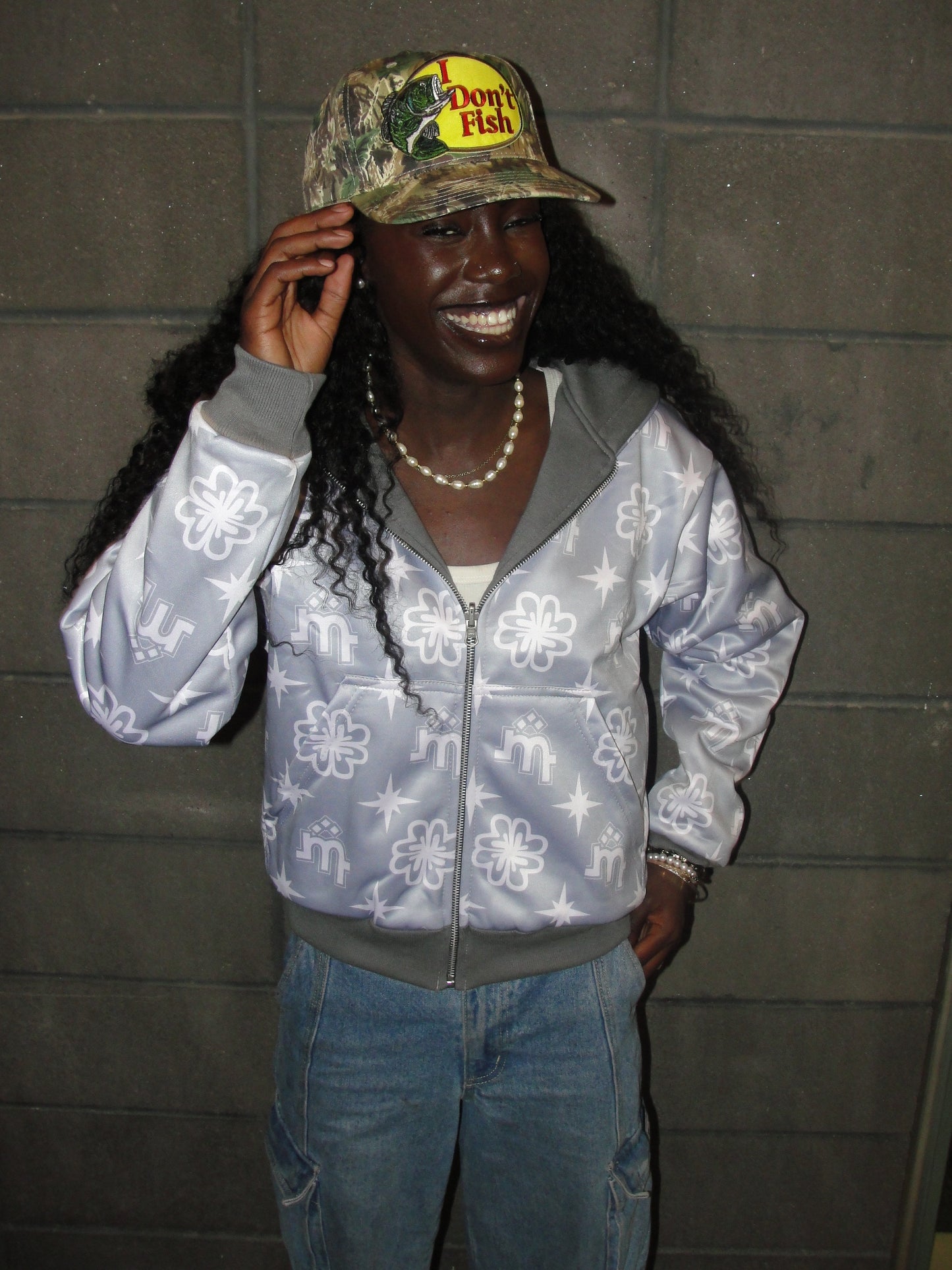 Reversible Statement Zip-up "smoke grey"