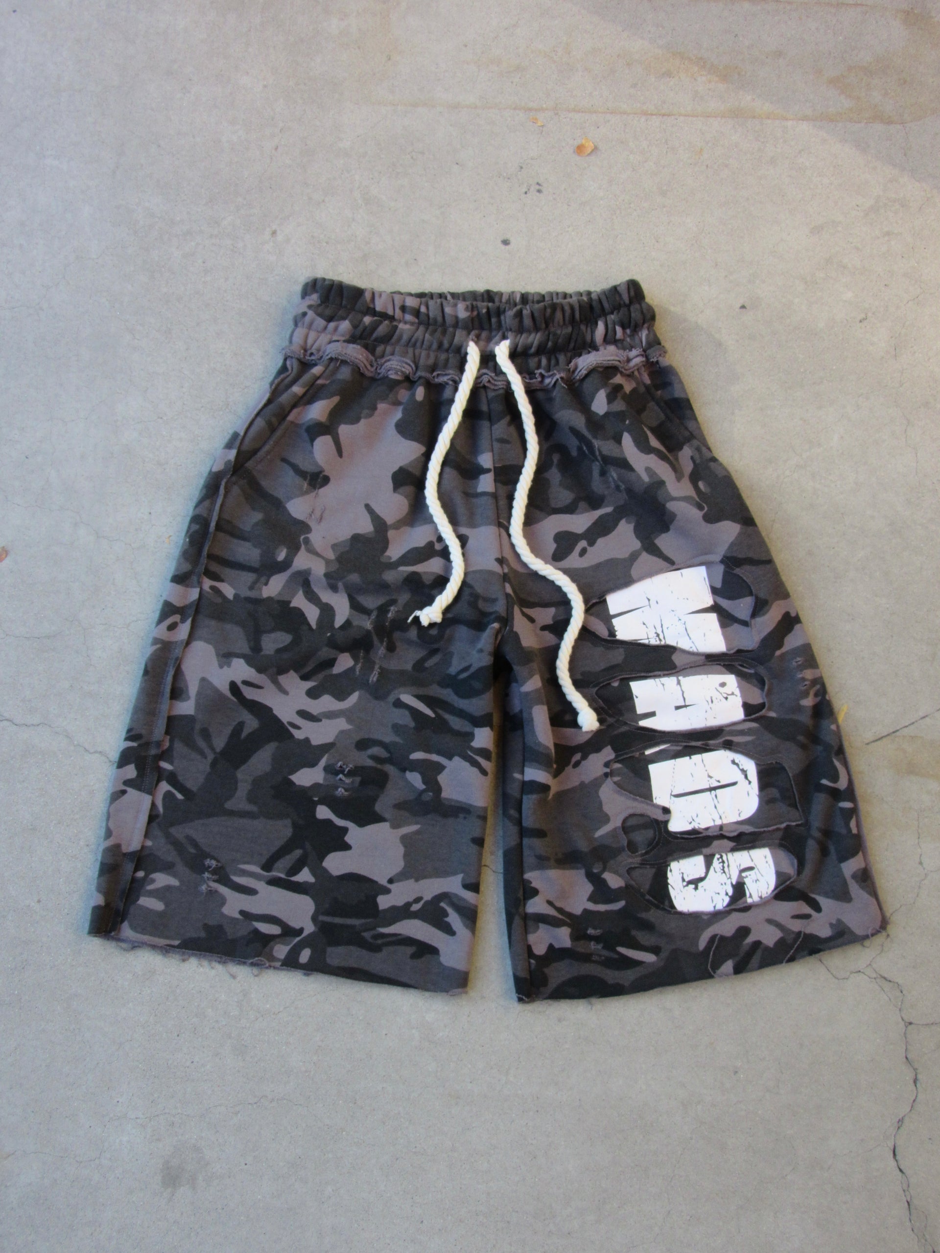 Wrath Sweat-Shorts (grey camo)